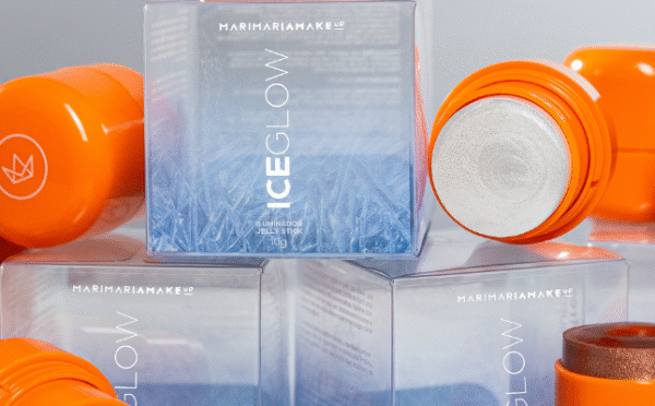 Ice Glow: Efeito Molhado e Luminosidade Perfeita